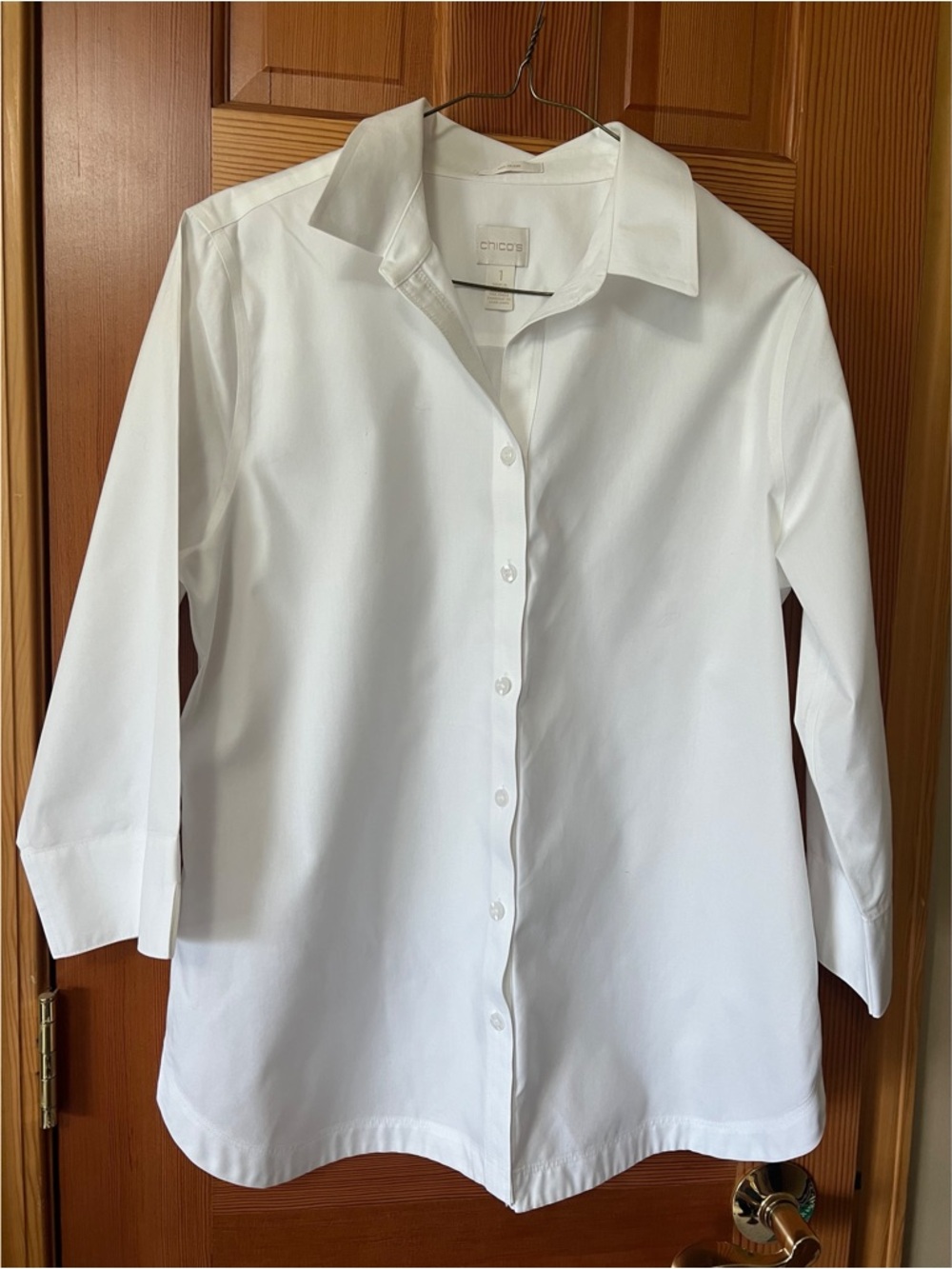Chico's White Long-Sleeve Button Front Shirt